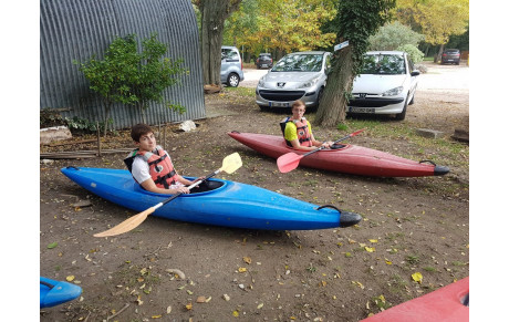 Stage Kayak